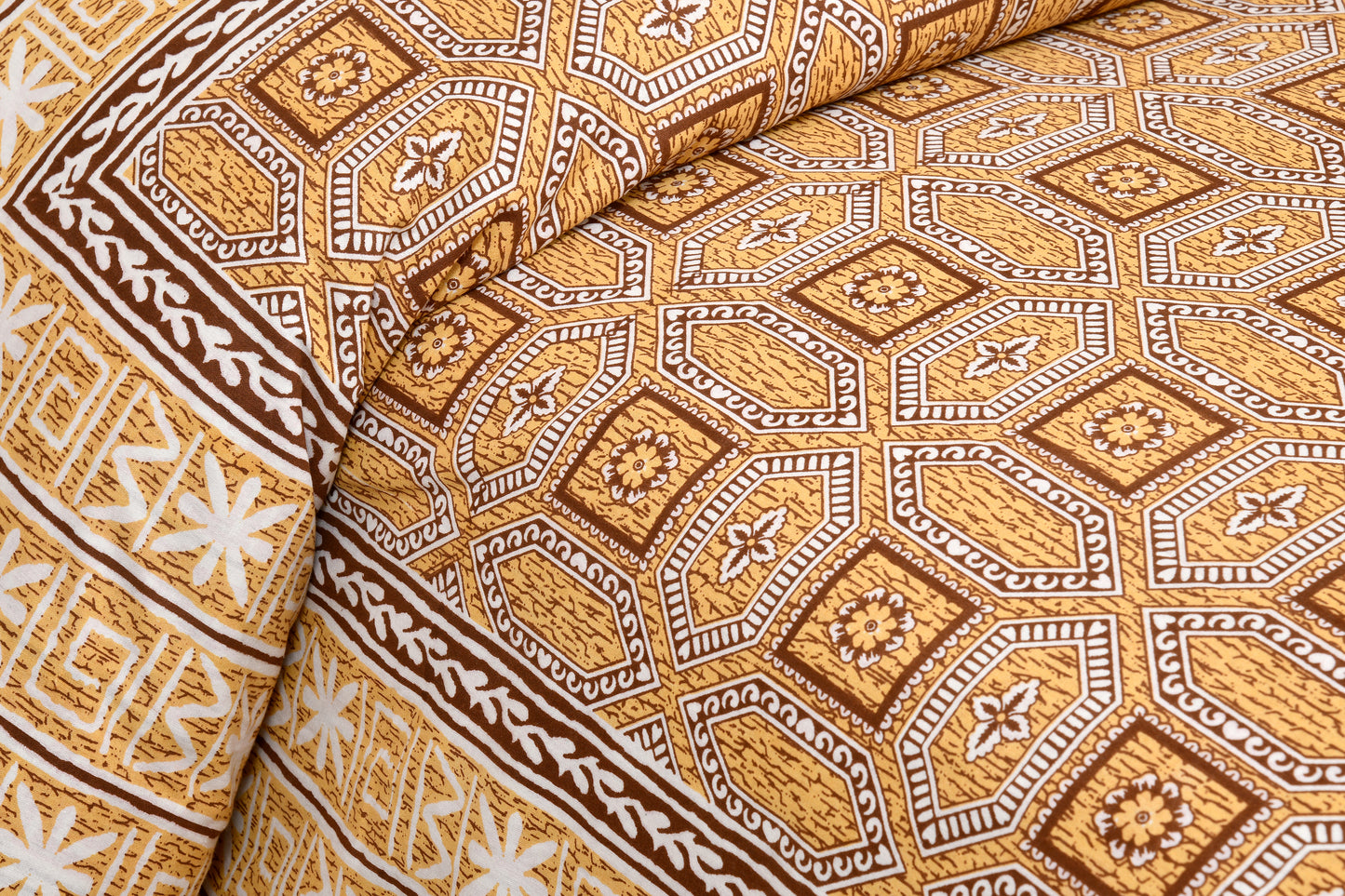 King Cotton Geometric Brown Serenity