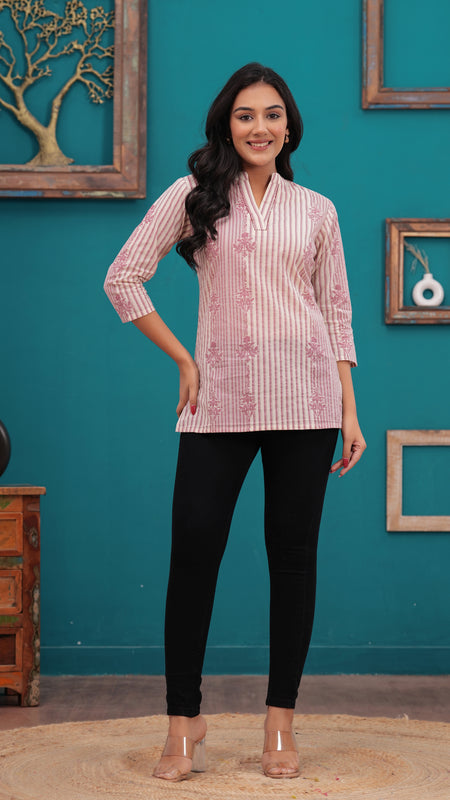 Light Pink Pure Cotton Casual Straight Fit 3/4Th Sleeves Top For Women