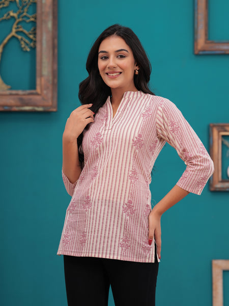 Light Pink Pure Cotton Casual Straight Fit 3/4Th Sleeves Top For Women
