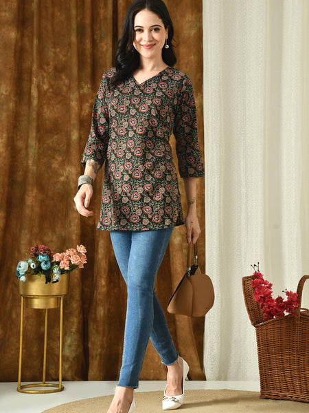 Bottle Green Jaal Pure Cotton Casual 3/4th Sleeves Top for women