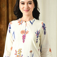 Cream Floral Pure Cotton Casual 3/4th Sleeves Top for women