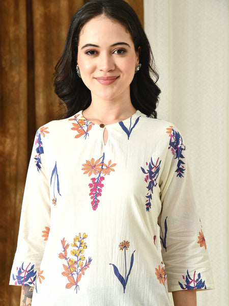 Cream Floral Pure Cotton Casual 3/4th Sleeves Top for women