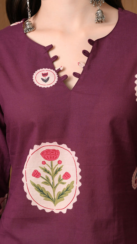 Wine Circle Flower Top