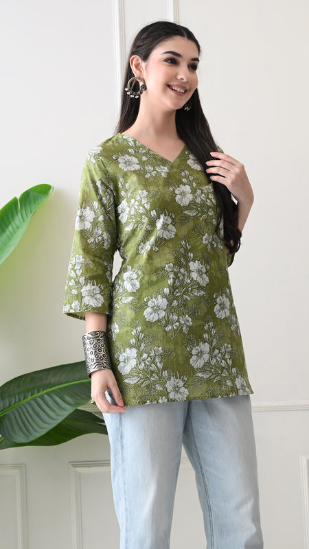 Dusty Mehendi Flower Pure Cotton Casual 3/4th Sleeves Top for women