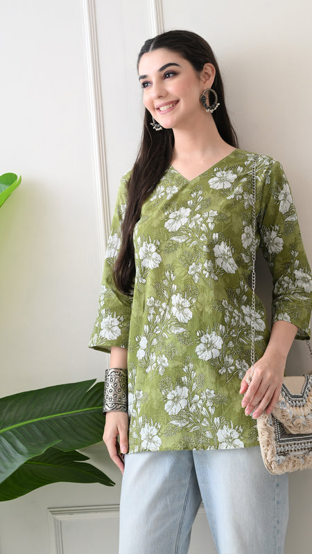 Dusty Mehendi Flower Pure Cotton Casual 3/4th Sleeves Top for women