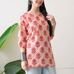 Peach Daisy Pure Cotton Casual 3/4th Sleeves Top for women