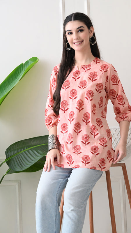 Peach Daisy Pure Cotton Casual 3/4th Sleeves Top for women