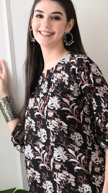 Black Jal Pure Cotton Casual 3/4th Sleeves Top for women