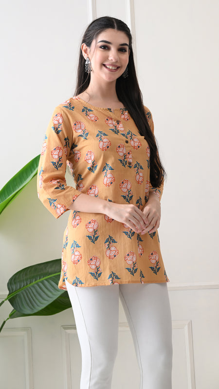 Chikkoo tulip Pure Cotton Casual 3/4th Sleeves Top for women