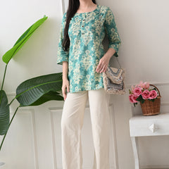 Aqua floral Pure Cotton Casual 3/4th Sleeves Top for women