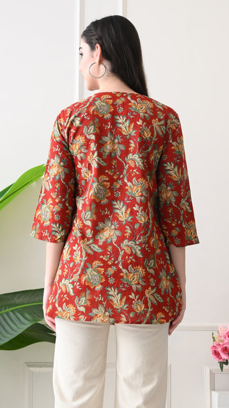 Red Colourful Block Pure Cotton Casual 3/4th Sleeves Top for women