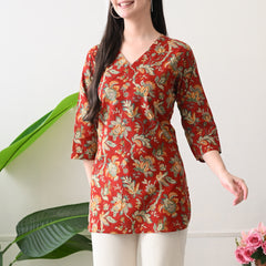 Red Colourful Block Pure Cotton Casual 3/4th Sleeves Top for women