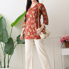 Red Colourful Block Pure Cotton Casual 3/4th Sleeves Top for women