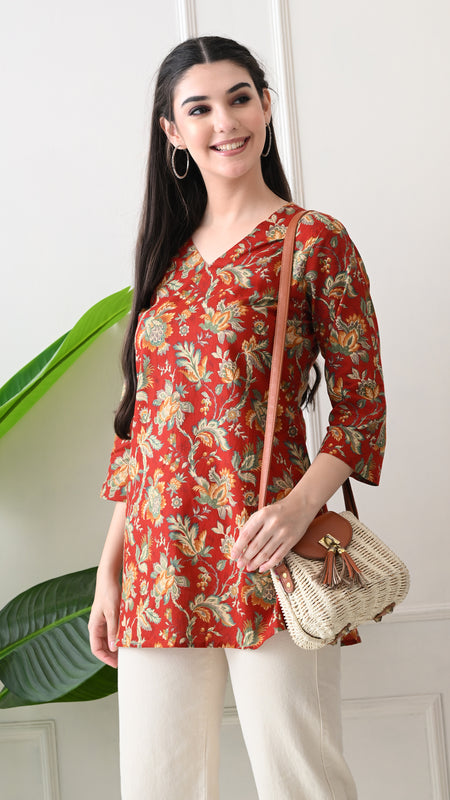 Red Colourful Block Pure Cotton Casual 3/4th Sleeves Top for women