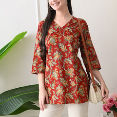 Red Colourful Block Pure Cotton Casual 3/4th Sleeves Top for women