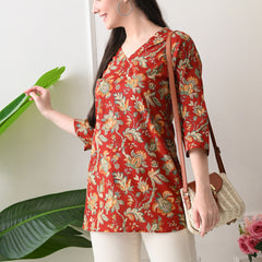 Red Colourful Block Pure Cotton Casual 3/4th Sleeves Top for women