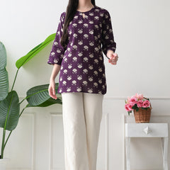 Violet Floral Butti Pure Cotton Casual 3/4th Sleeves Top for women