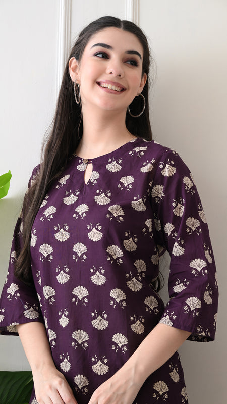 Violet Floral Butti Pure Cotton Casual 3/4th Sleeves Top for women