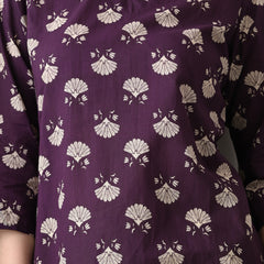 Violet Floral Butti Pure Cotton Casual 3/4th Sleeves Top for women