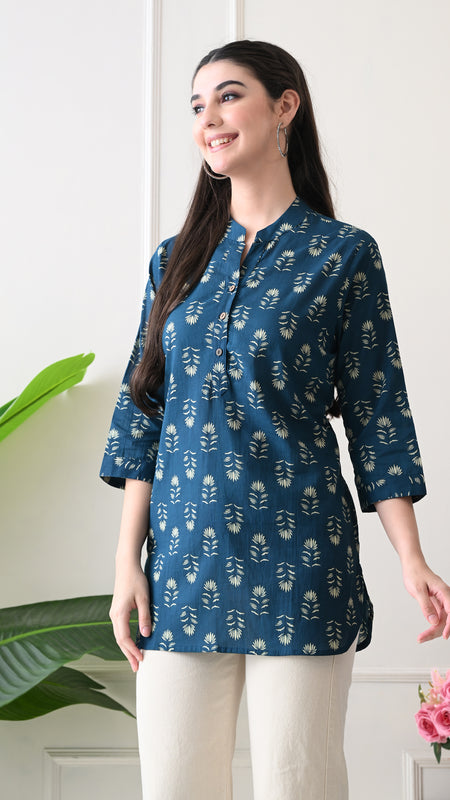 Teal Butti Pure Cotton Casual 3/4th Sleeves Top for women