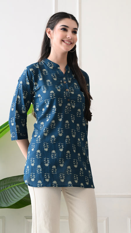 Teal Butti Pure Cotton Casual 3/4th Sleeves Top for women