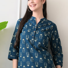 Teal Butti Pure Cotton Casual 3/4th Sleeves Top for women