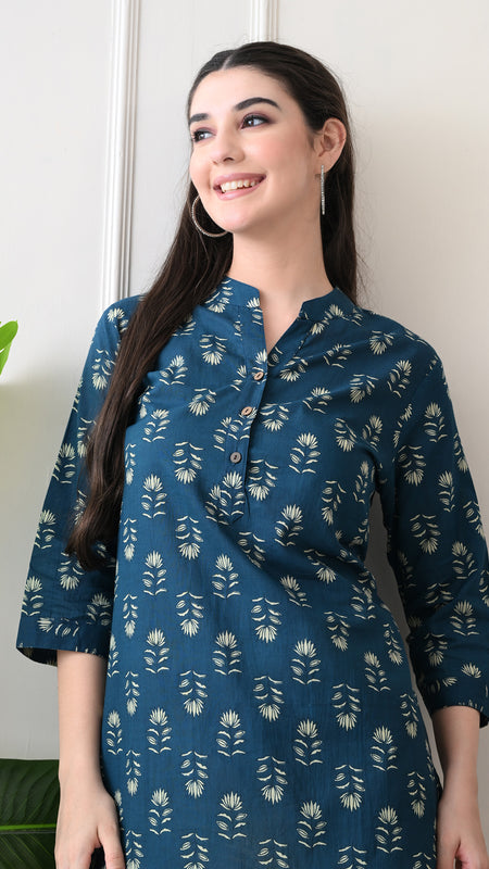 Teal Butti Pure Cotton Casual 3/4th Sleeves Top for women