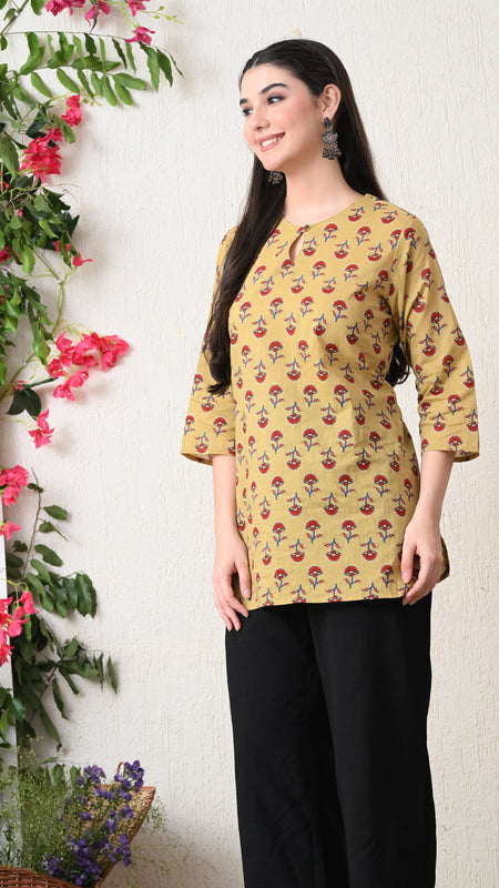 Beige Butti Pure Cotton Casual 3/4th Sleeves Top for women