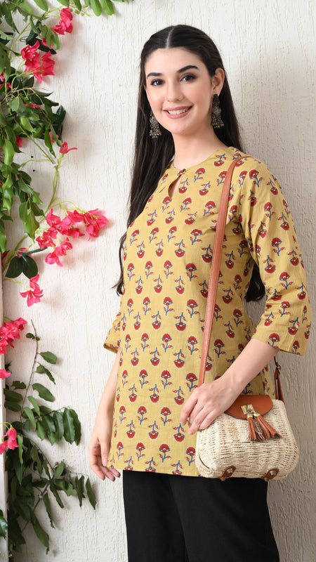 Beige Butti Pure Cotton Casual 3/4th Sleeves Top for women