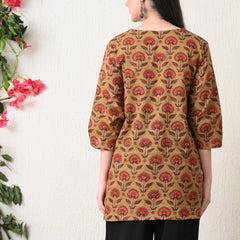 Peru Flower Block Pure Cotton Casual 3/4th Sleeves Top for women