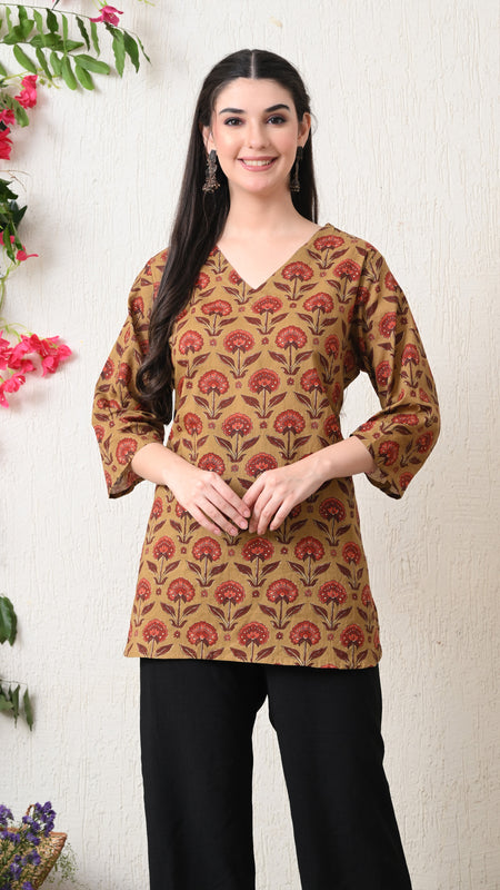 Peru Flower Block Pure Cotton Casual 3/4th Sleeves Top for women