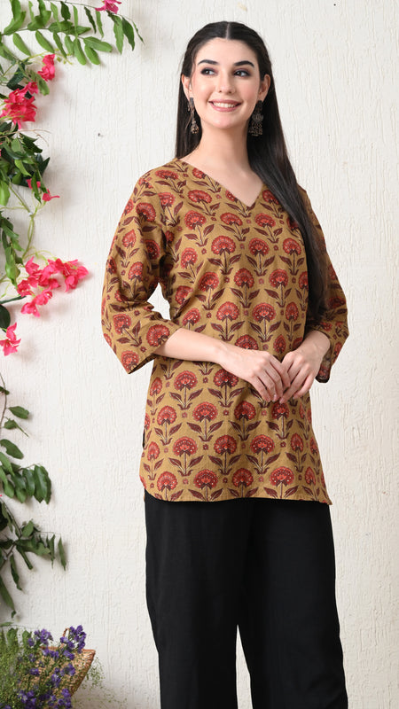 Peru Flower Block Pure Cotton Casual 3/4th Sleeves Top for women