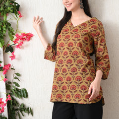 Peru Flower Block Pure Cotton Casual 3/4th Sleeves Top for women
