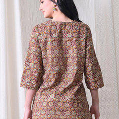 Mustard Jaal Block Pure Cotton Casual 3/4th Sleeves Top for women