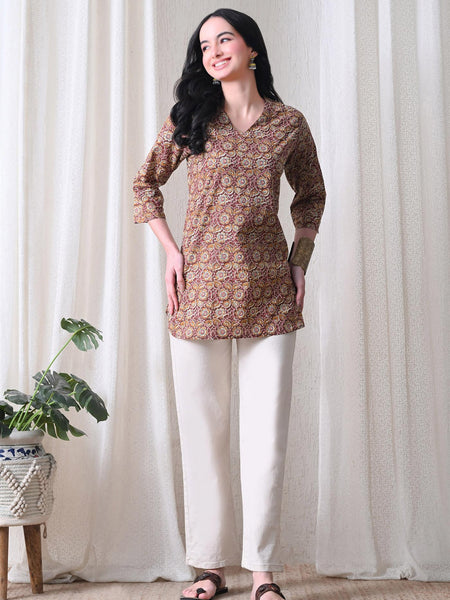 Mustard Jaal Block Pure Cotton Casual 3/4th Sleeves Top for women