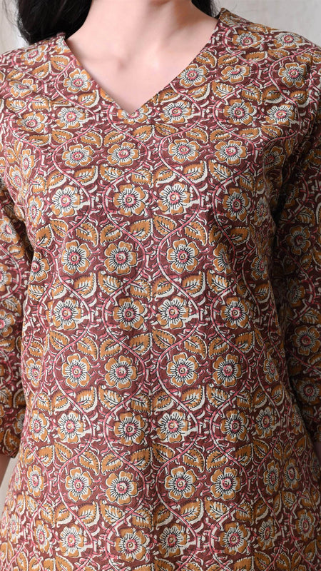 Mustard Jaal Block Pure Cotton Casual 3/4th Sleeves Top for women