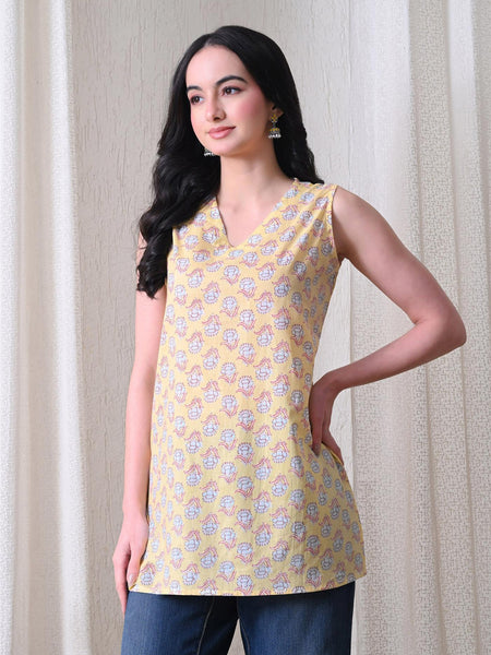 Butter Yellow Butti casual A-line v-neck sleeveless top for women