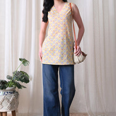 Butter Yellow Butti casual A-line v-neck sleeveless top for women
