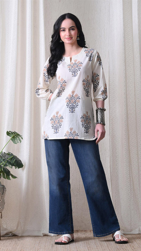 Cream Brown Block Pure Cotton Casual 3/4th Sleeves Top for women