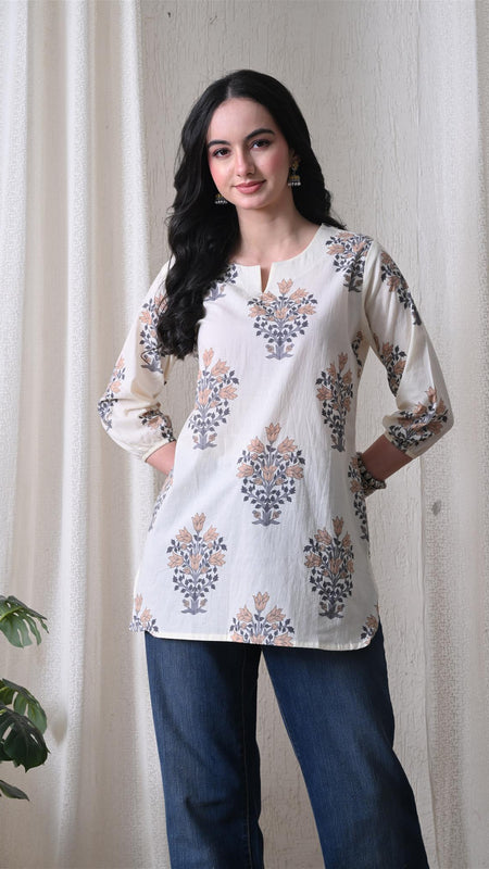 Cream Brown Block Pure Cotton Casual 3/4th Sleeves Top for women