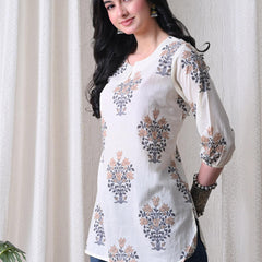 Cream Brown Block Pure Cotton Casual 3/4th Sleeves Top for women