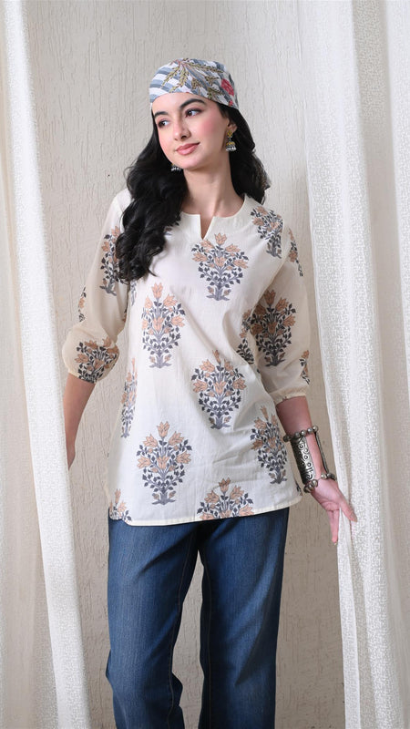 Cream Brown Block Pure Cotton Casual 3/4th Sleeves Top for women