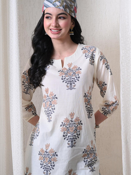 Cream Brown Block Pure Cotton Casual 3/4th Sleeves Top for women