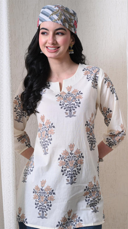 Cream Brown Block Pure Cotton Casual 3/4th Sleeves Top for women