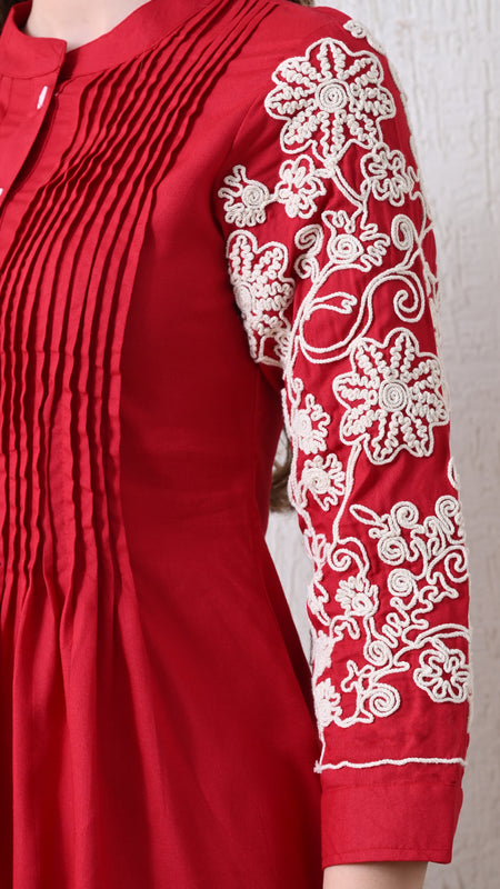 Maroon Premium Rayon Casual A-Line Top With Embroidered 3/4th Sleeves