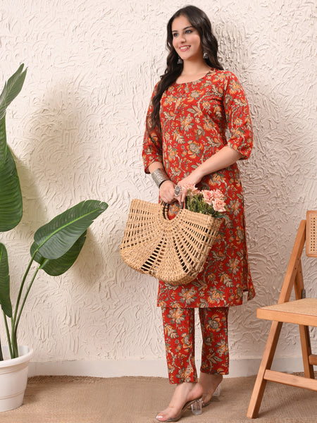 Red Jaal Straight kurta pant set with Sleeves