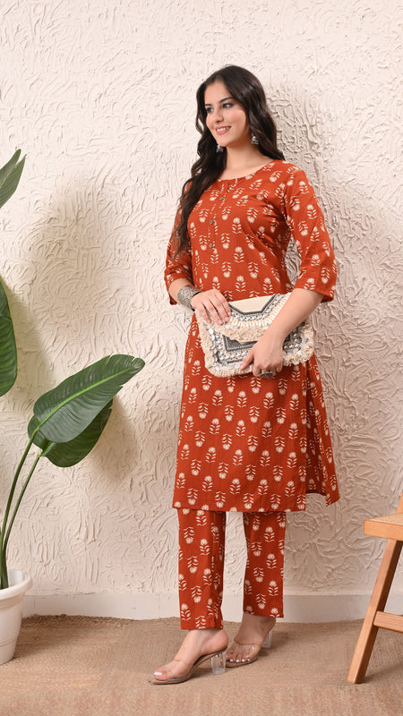 Rustic Floral Straight kurta pant set with Sleeves