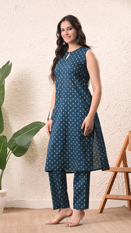 Teal Micro Straight Sleeveless kurta pant set