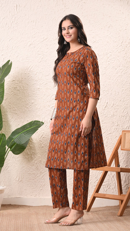 Rust Blue Ikat Straight kurta pant set with Sleeves
