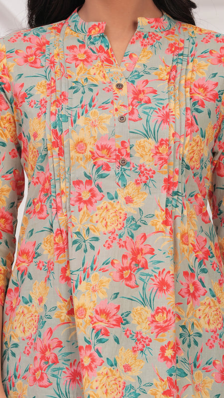 Multicolour Pure Cotton Casual A-Line 3/4Th Sleeves Top For Women